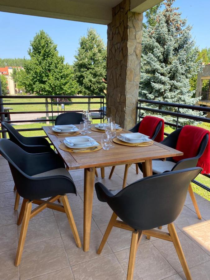 Bad-Buek Golf & Wellnes Apartman Villapark Exteriér fotografie